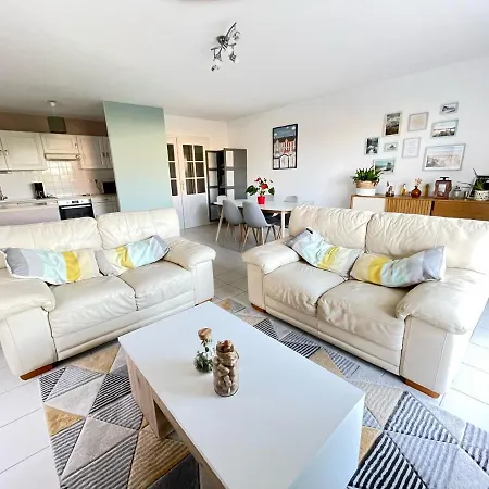 Louise - Spacieux Proche Digue Avec Jardin *