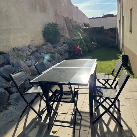 Apartmán Louise - Spacieux Proche Digue Avec Jardin